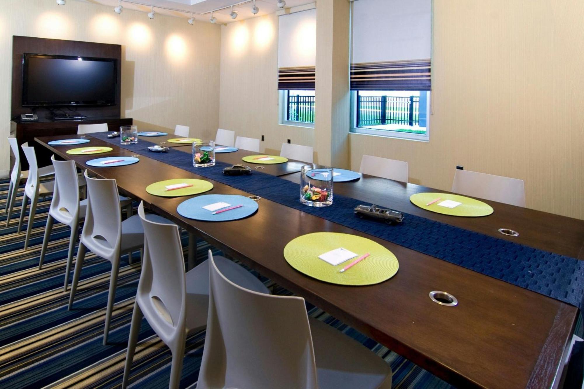 Hotel Aloft Chesapeake Extérieur photo
